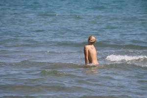 Topless and nude beach sexy girls