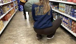 Beautiful College freshman chick *VTL and wedgie* bending over