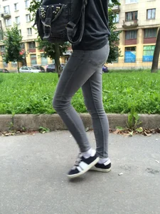 Cute Teen in Tight Jeans City Candid