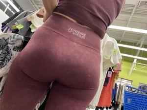 MILF Bubble Ass OC