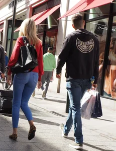 She wore tight skinny jeans but had a decent arse