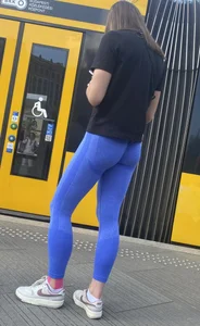 tight blue yoga pants(OC)