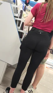 Hot ass in black leggings