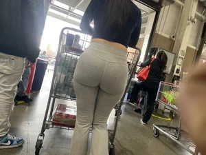 Baddie Latina seesh