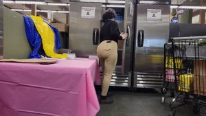 Pouty PAWG Worker