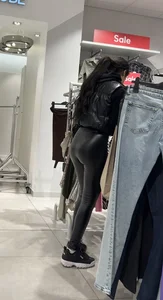 Hottest bubble ass in shiny black leggings