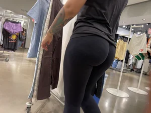 Mall Nice Ass