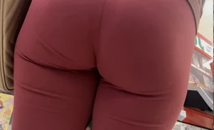 Tight cakes on skinny brunette milf