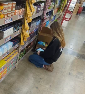 Cutie w/ a little booty Trader Joes white girl jeans