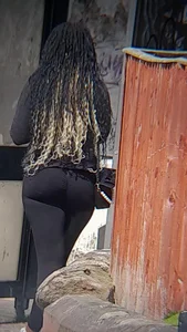 hot black girls bum