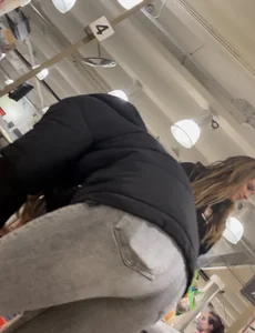 Teen girls cute ass and face