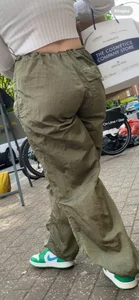 Jiggly round ass of a blonde beauty in cargo pants + Face shots