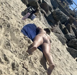 White Chick Tanning