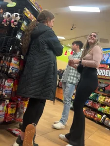 College blonde in leggings