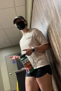 Thick college slut in shorts