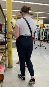 Cutie w/ a booty