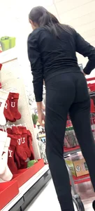 Pretty face in legging bendover at target
