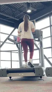 Sexy Fit Latina Tight Butt on the treadmill