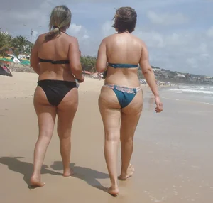 Beach and bikini candid girls