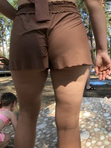 Candid Butt in Shorts And Nice Legs Park Closeup Creepshot