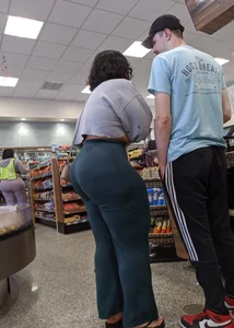 Thick curlyhead goddess in blue leggings