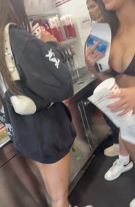 Sorority chicks go to to InNOut half naked