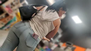 LATINA MILF