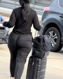 Airport ass