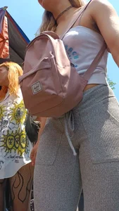 !girl with great ass!