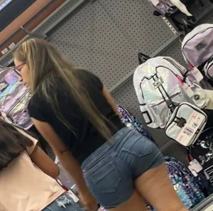 Short shorts dammm it girl!