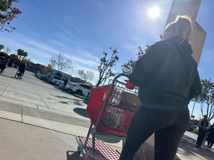 OC who’s your fav? Cakes + some face shots Caught three at target 2 leggings 1 in sweats OC