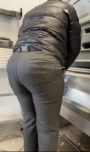 AMAZING ASS IN TIGHT DRESS PANTS🔥