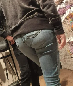 Amazing gorgeous ass in tight jeans, delicious