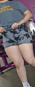 Wide hips and round ass