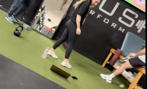 Petite trainer back in black (2nd post here, not sure if this is too many)