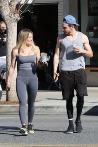 Hilary Duff in grey tights leaving Alfreds Coffee in Studio City