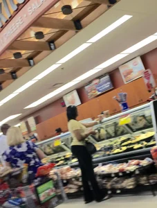 Big booty ebony milf out shopping in tight black leggings