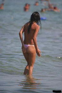 Sexy candid topless and nude beach girls