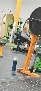 Sexy Asain gym girl with sexy ass