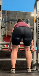 Pawg bending over with VPL, shorts ripped on lips