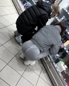 German petite tight grey leggins slut gave me a show infront of her bf