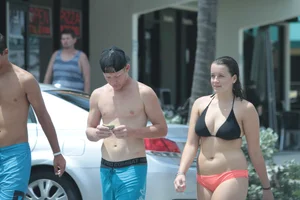 Florida beach and bikini girls