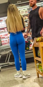 Fit Blonde with a tight ass bends over at the grocery store (oc)