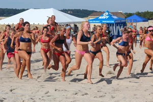 Bunch of sexy lifeguard tournament girls from 2013