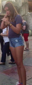 Hotties out in short shorts with nice asses and showing cheeks