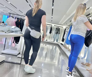 2for1 special (oc) one thick pawg and one thick Latina milf