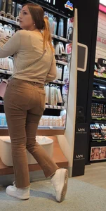Brunette with nice thick butt