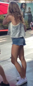 Hotties out in short shorts with nice asses and showing cheeks