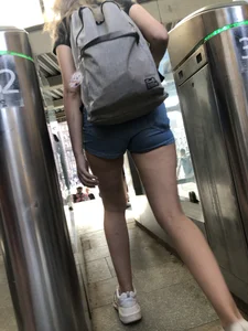 Hot Legs and Booty in Denim Mini Shorts Creepshots Gallery