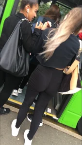 Tight ass in leggings with vtl